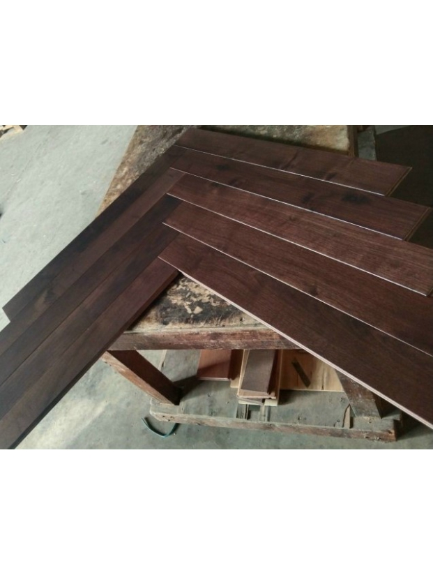 WALNUT LÊN MÀU